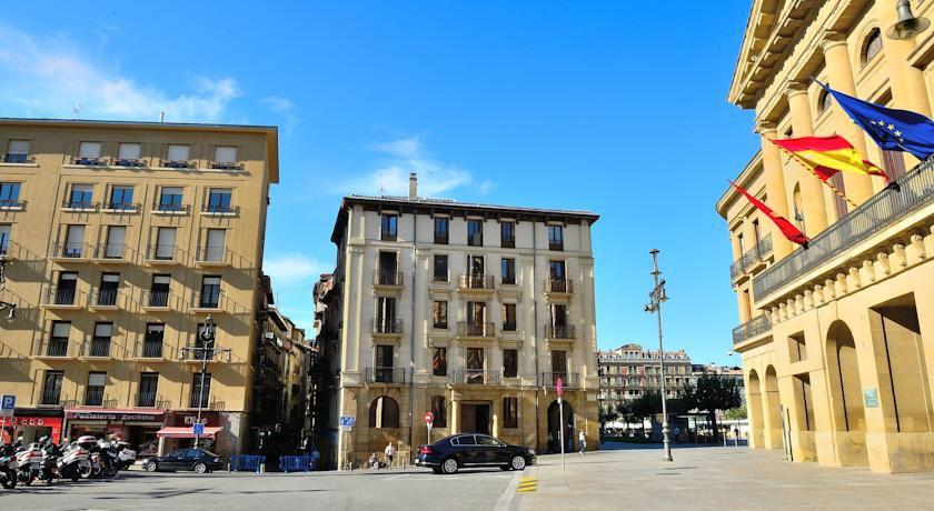Hostal Arriazu Παμπλόνα Εξωτερικό φωτογραφία