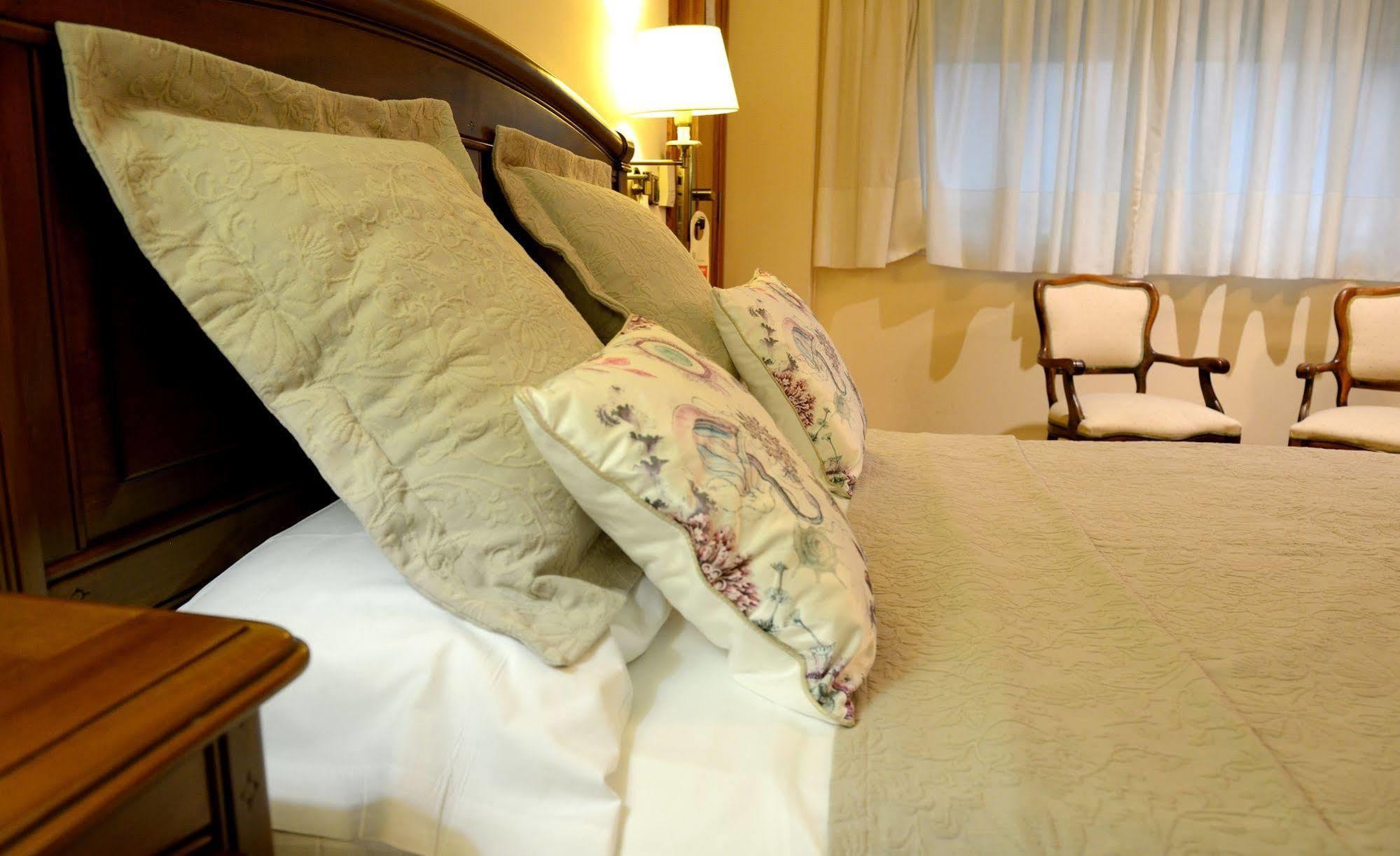 Hostal Arriazu Παμπλόνα Εξωτερικό φωτογραφία